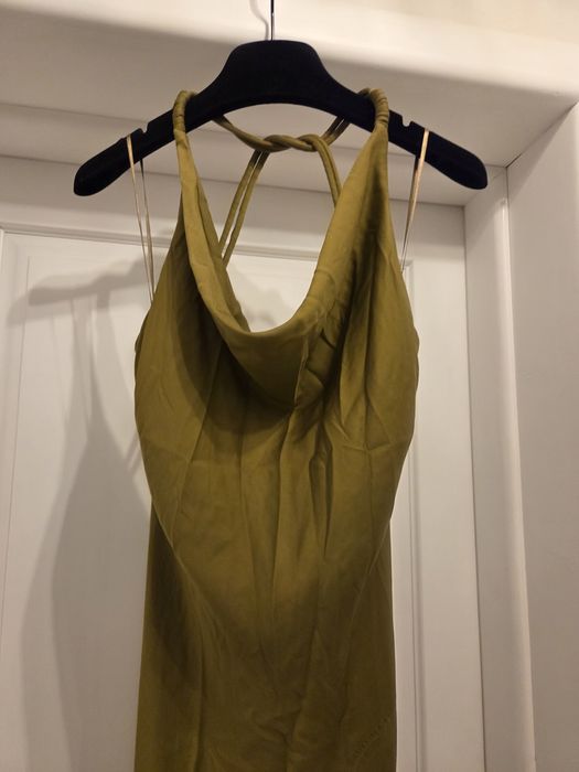 Rochie eleganta de saten Zara cu spatele gol