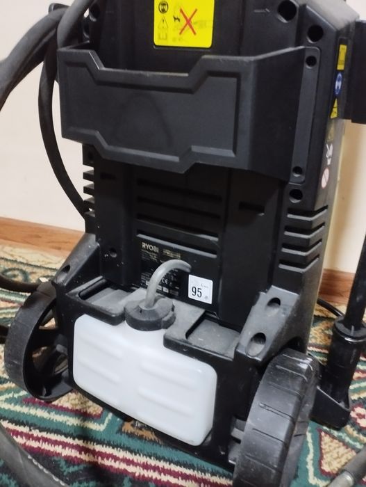Карчер RYOBI 1800 W срочно продаю