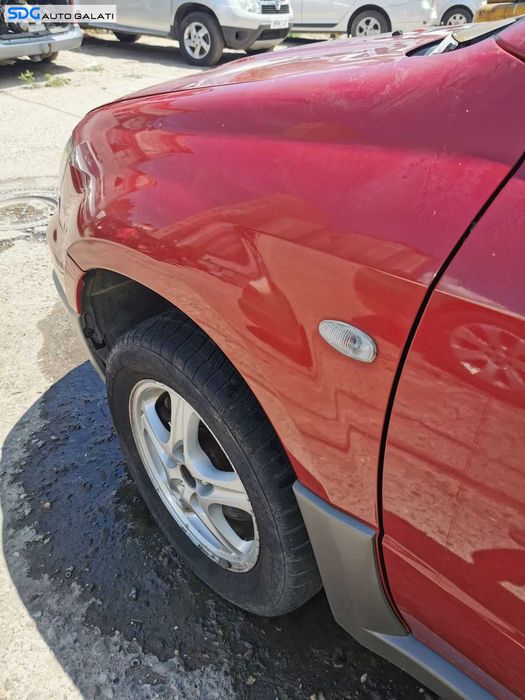 Aripa Stanga Fata Mitsubishi Outlander 2003 - 2008 Culoare Rio Red Metallic R20 R20B [0585]