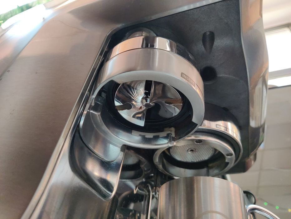 Aparat cafea model sage SES990 oracole touch