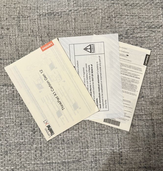 Laptop Lenovo ThinkPad X1 Carbon Gen 12 nou impecabil