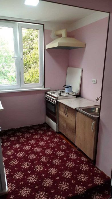 Сдается (ижирага) 2х ком кв на 2 этаже В Мархабо. Только семейным!