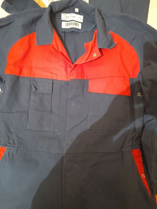 Нови гащеризони за работа