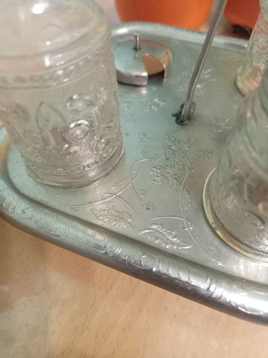 Продаётся советский  набор для специй