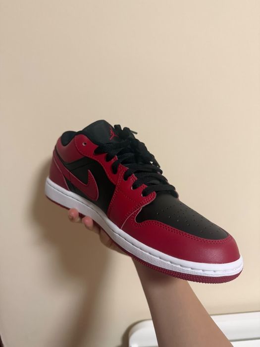 Nike jordan 1 low