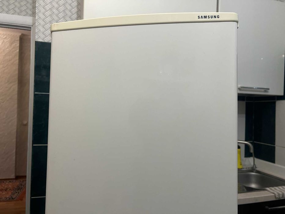 Продам холодильник SAMSUNG