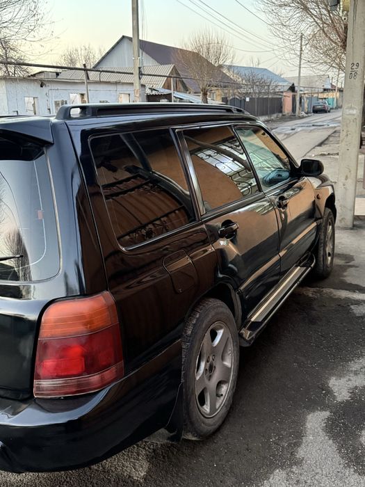 Субару форестер 2обьем