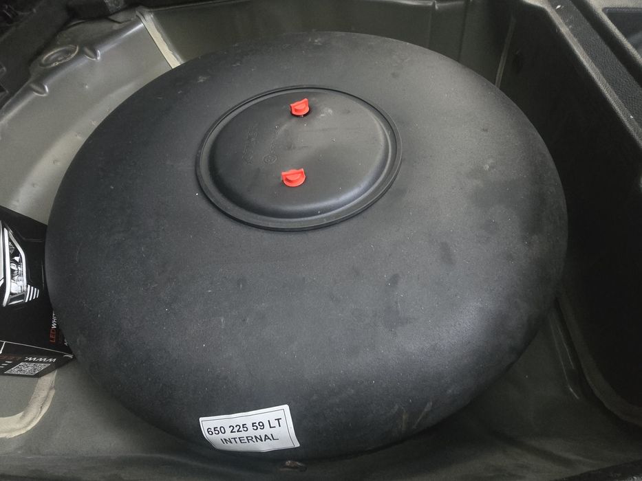 Subaru Outback 2.5i AWD, GAS