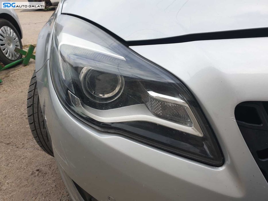 Far Dreapta cu Lupa Halogen Opel Insignia A FL Facelift 2013 - 2017 [C8025]