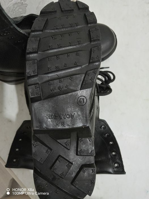 Берцы осенние, разм 38, 43