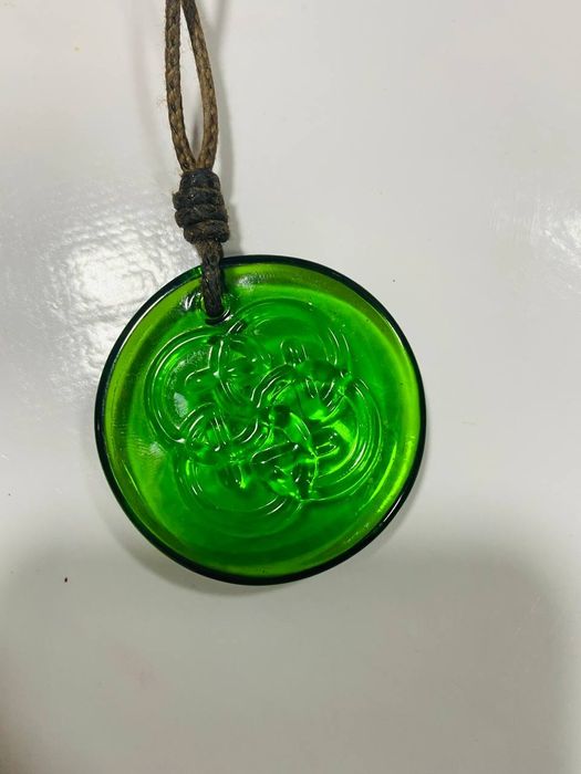 Гано кулон .Яшил рангли