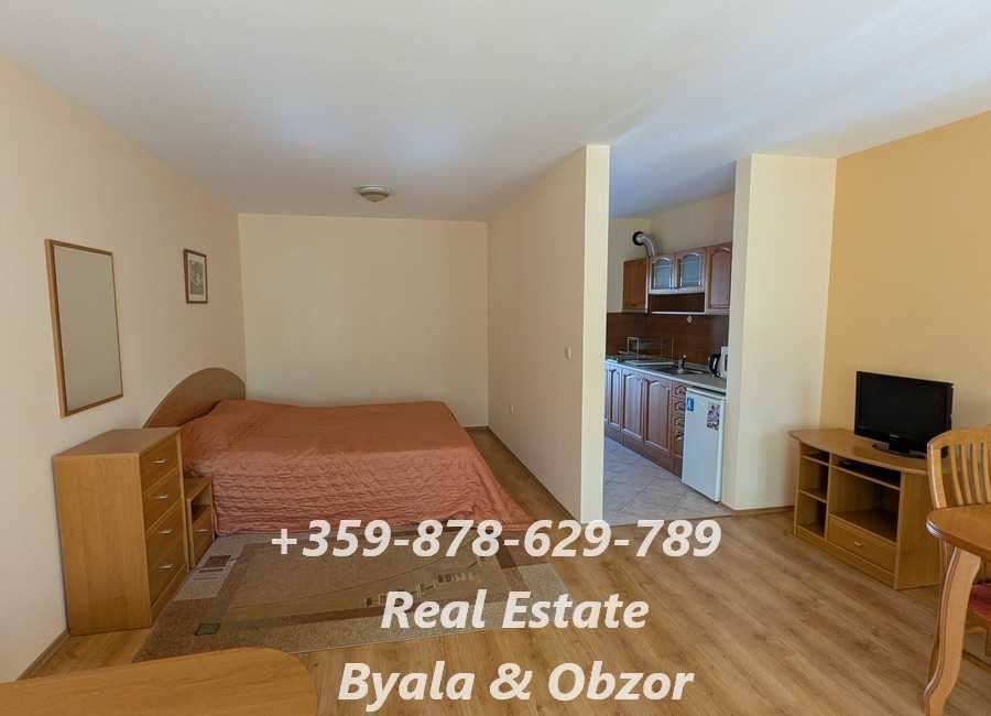 Продава се Едностаен апартамент в Обзор - 60 кв.м за 1049 €/кв.м - Снимка #16