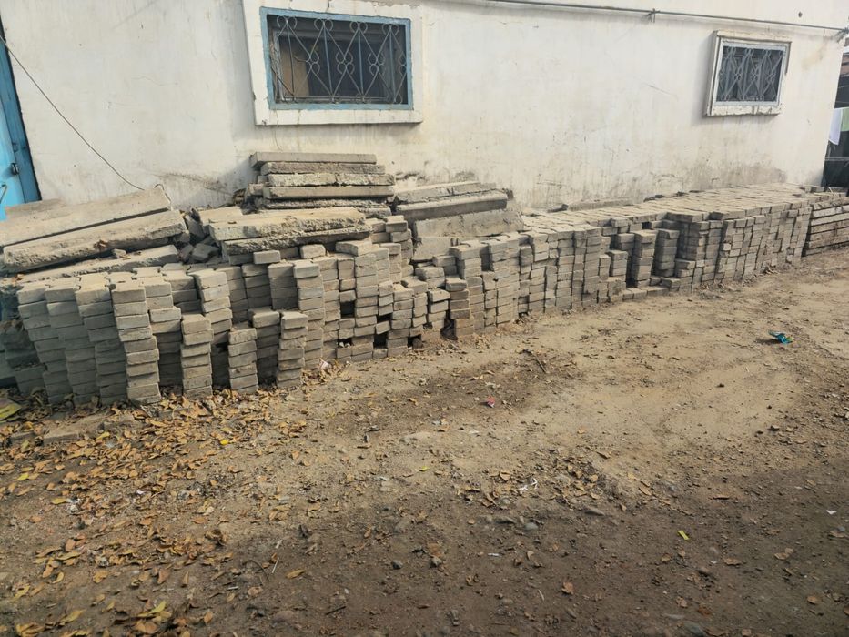 Брусчатки и бордюры