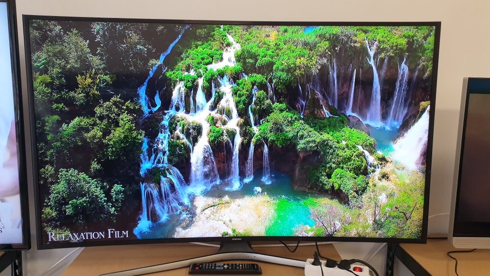 Samsung UE55JU6770U 139 cm 55 Inch 4K UHD Smart TV