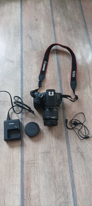 Фотоапарат Canon EOS 4000D DSLR