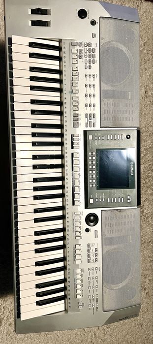 Sintetizator Yamaha PSR S710