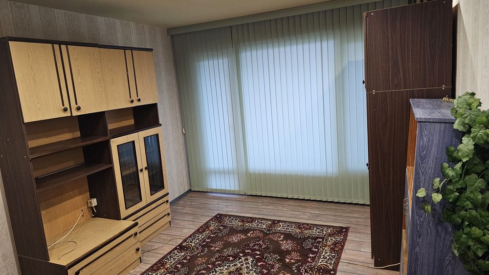 Тристаен Тракия 97 кв.  От собственик ! + мазе  и свободно паркиране