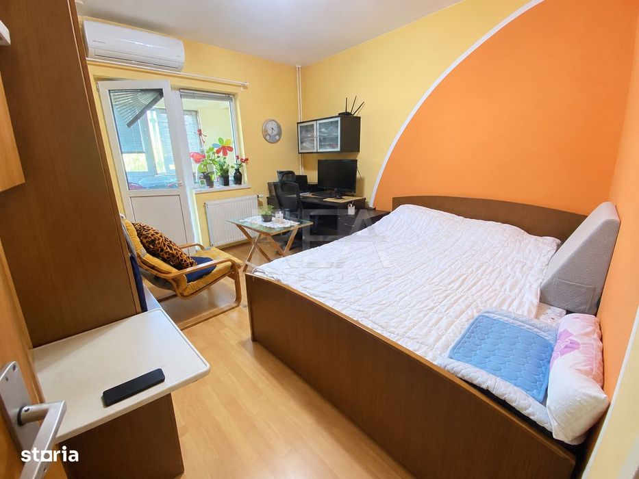3 camere-Decomandat- Centrala Proprie- etaj 2/8- Calea 13 septembrie