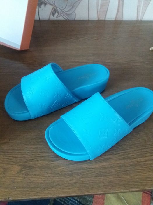 Женская    обувь