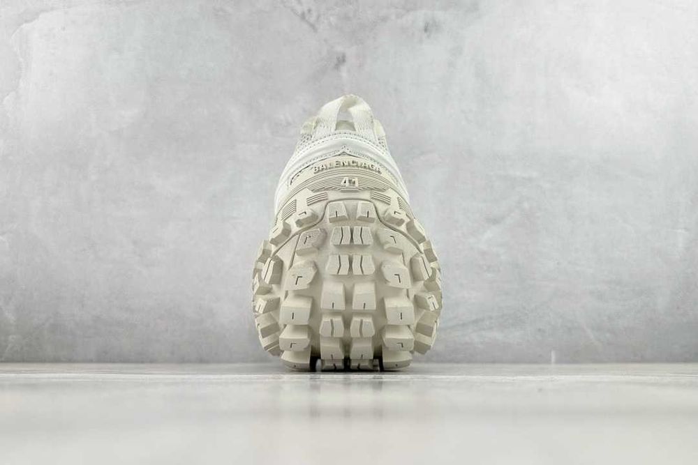 Adidasi Balenciaga Defender Calitate Premium