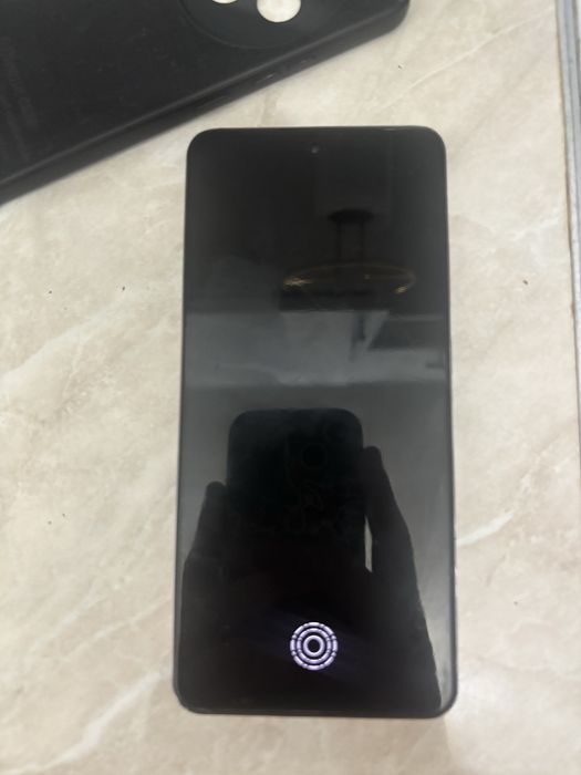 OPPO Reno12 F 4G — продаю