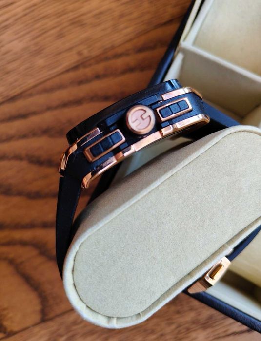 Hublot Square Bang Unico King Gold 42, бартер