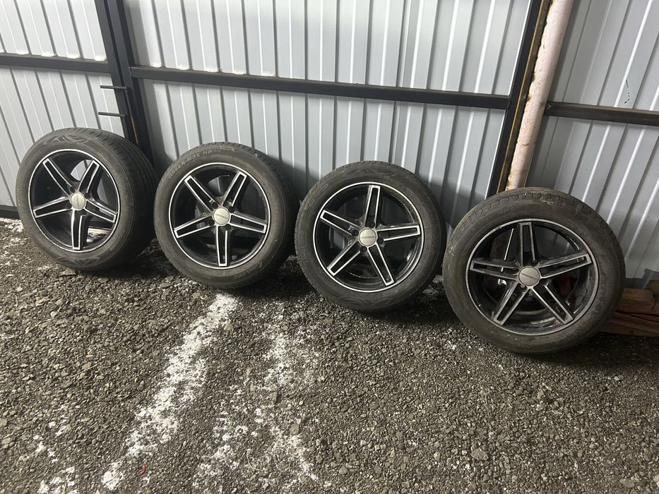 Продам титаны r 15