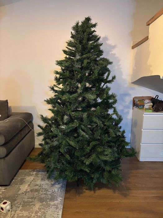 Brad artificial 210cm inaltime