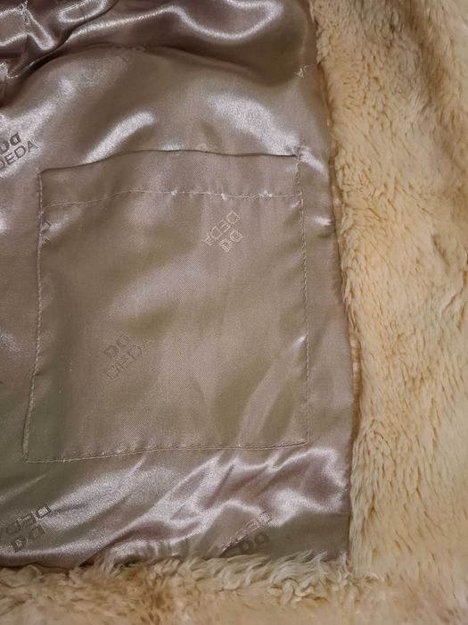 Дамски кожух от естествена кожа с качулка, размер М