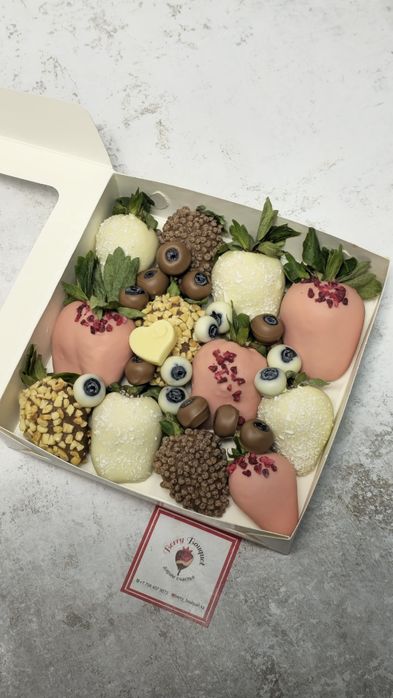 Финики в шоколаде