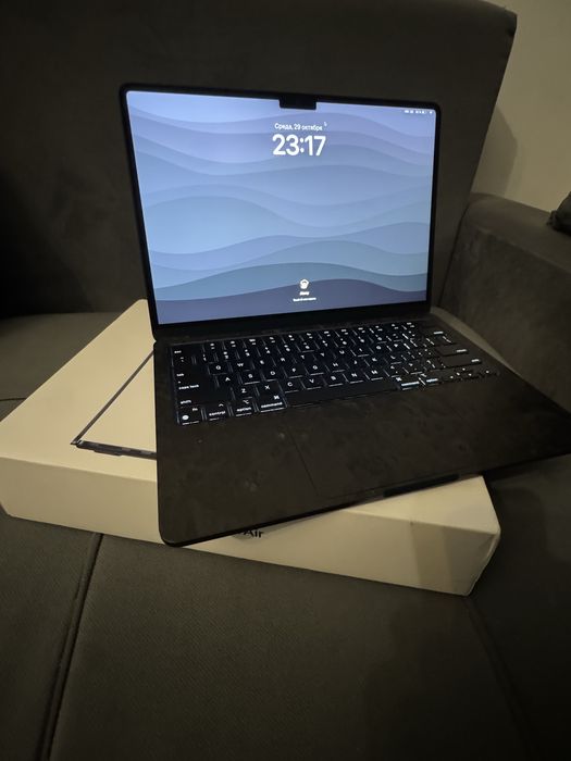 Macbook Air 13 m2 8/256