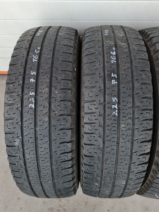 Всесезонни гуми 4 броя за БУС MICHELIN Agilis 225 75 R16 C Ддот 1416