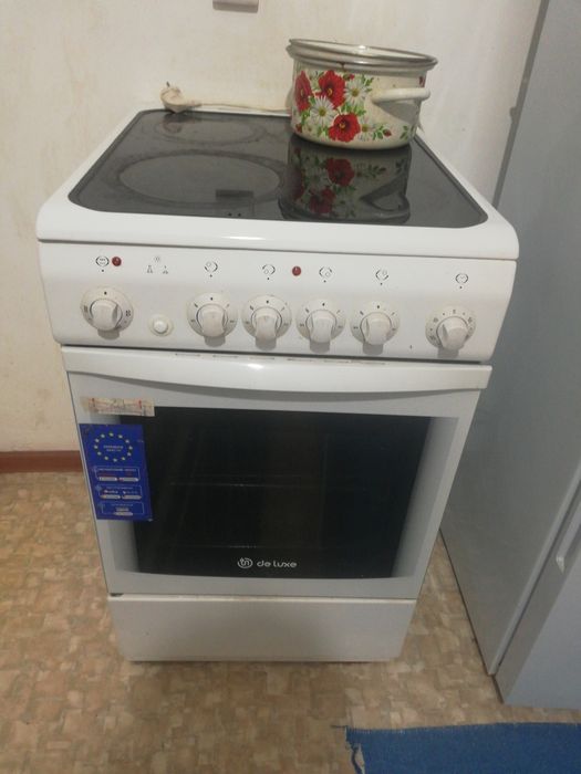 Продается плита  хорошее состояние