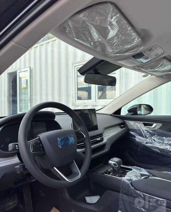 Hongqie E-QM5 500km Naqt va Nasiyaga