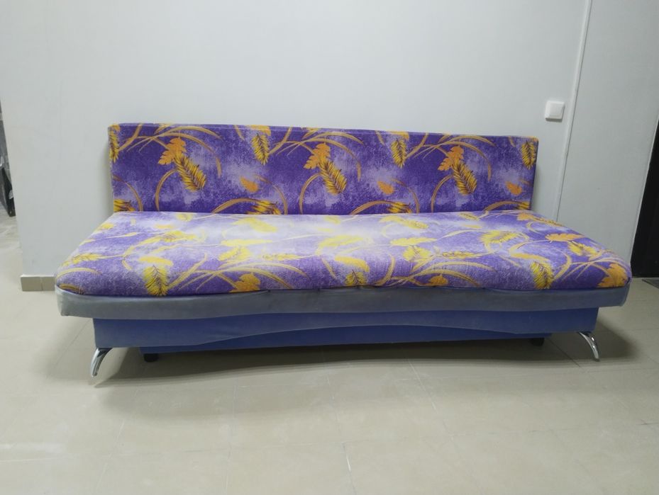 Екі диван сатылады