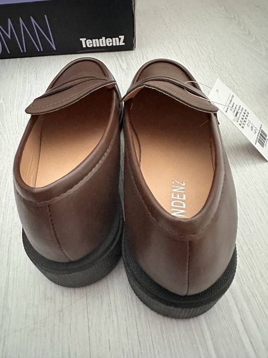 Дамски обувки кафяви Tendenz