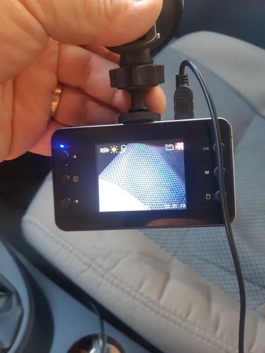 Camera video pentru masina