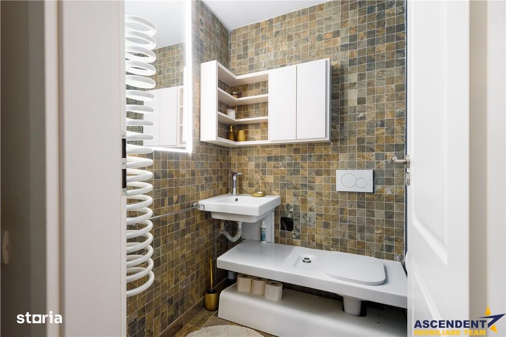 Casa spatioasa cu gradina si garaj, Sanpetru, Brasov