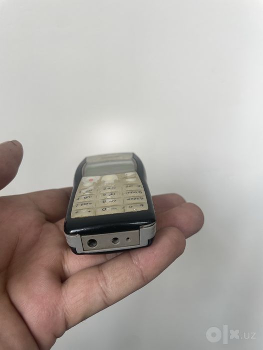 nokia 1100 оригинал