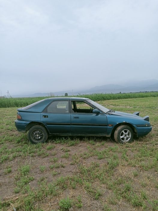 Продам Мазда 323ф