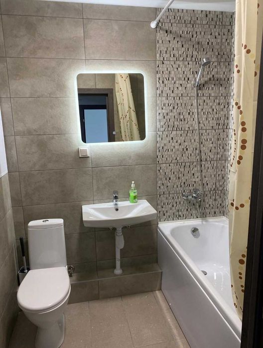 Сдаётся 1 ком. По Муканова