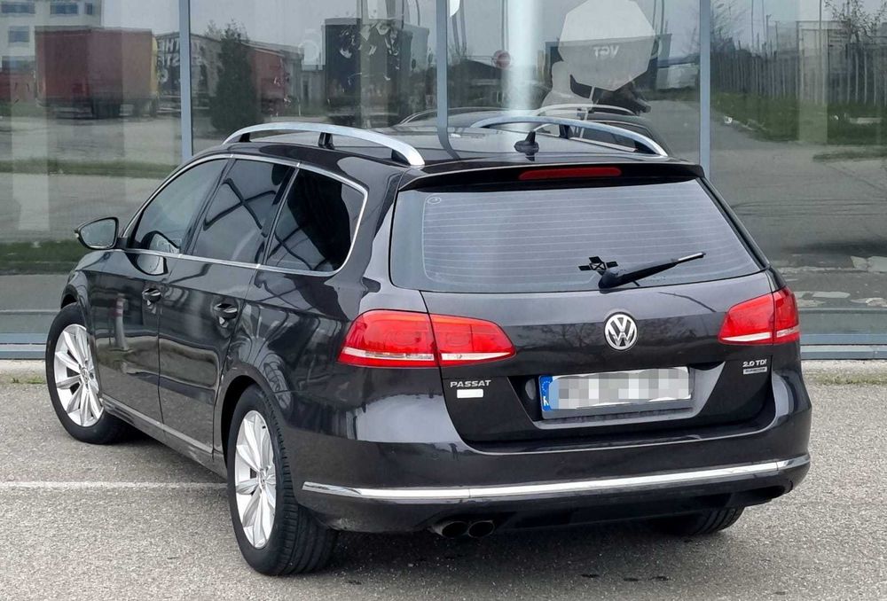 VOLKSWAGEN Passat 2011 — imagine 3
