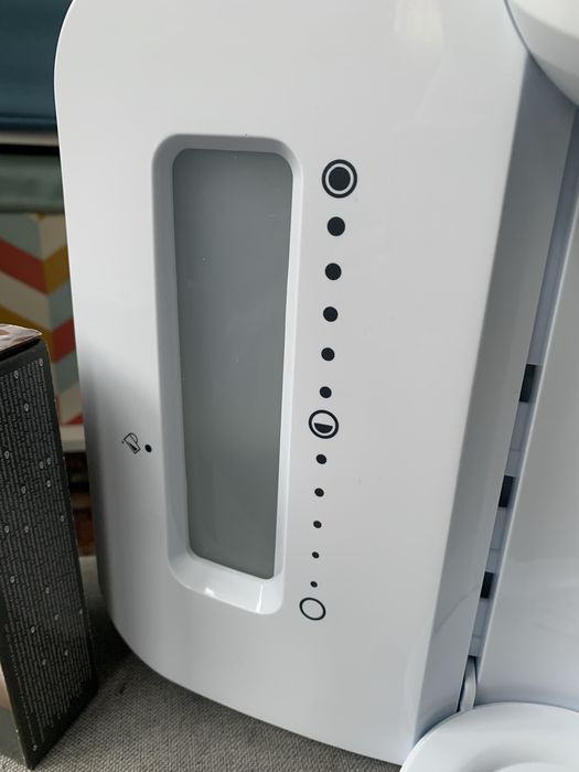 Машина за приготвяне на адаптирано мляко Tommee Tippee