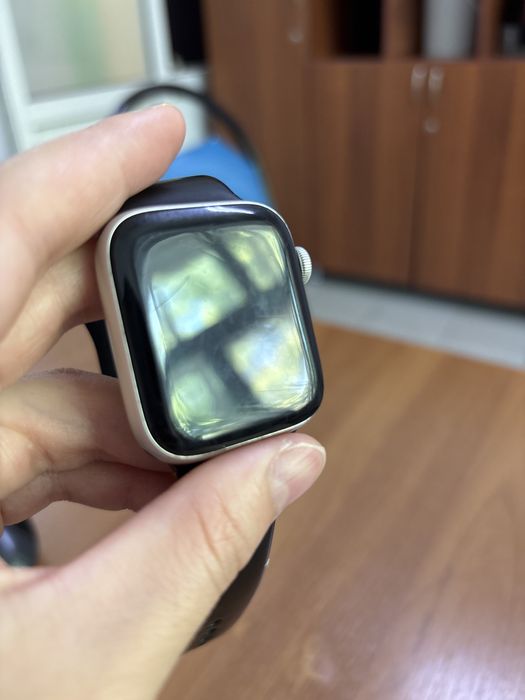 Apple watch se 44 мм