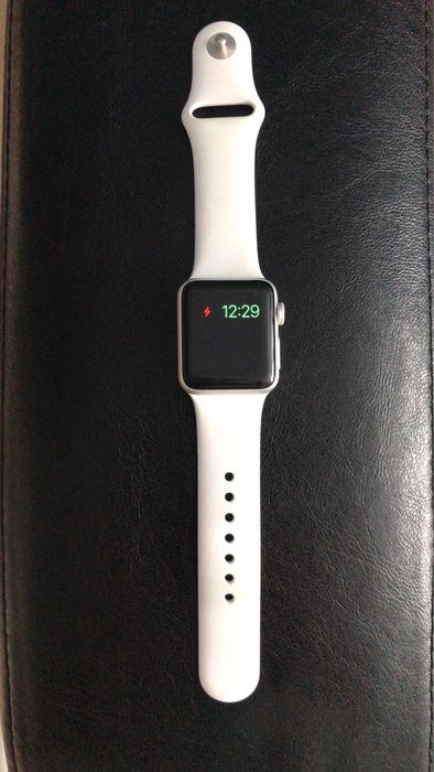 Продам Apple Watch