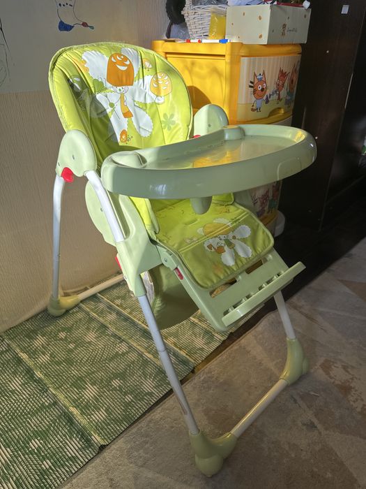 Стульчик для кормления