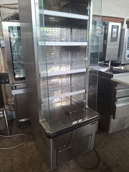 Хладилна витрина крайстенна/отворена