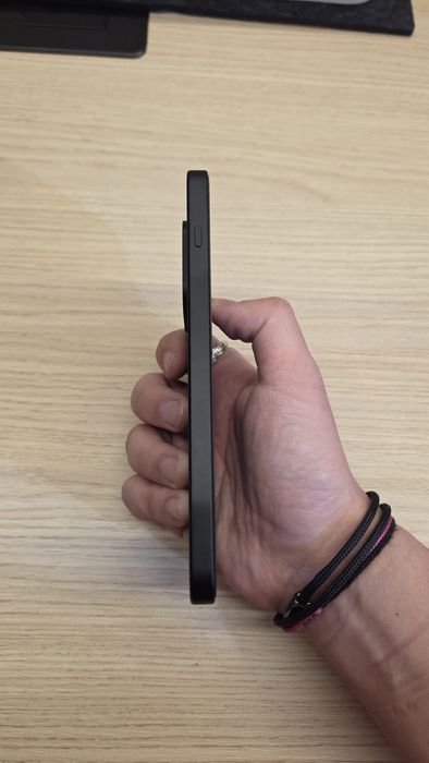 OnePlus 15, garantie inca 21 de luni, 10/10, impecabil