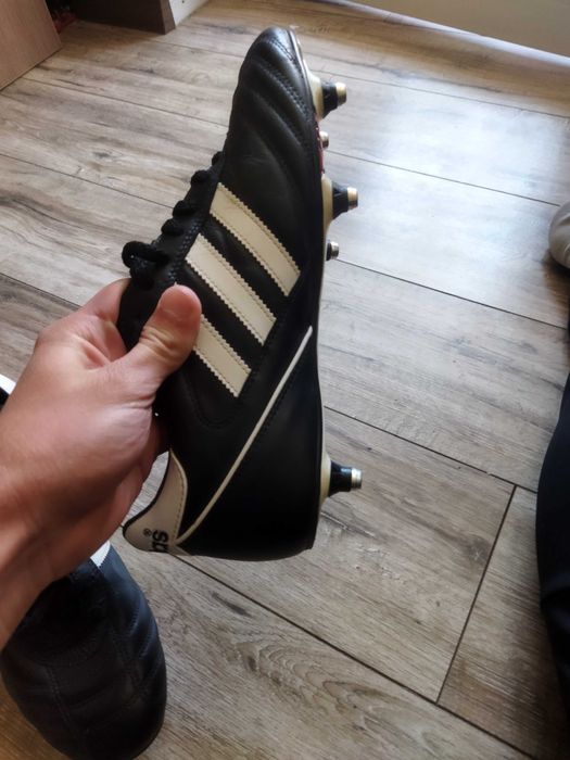 Ghete fotbal Adidas Kaiser 5