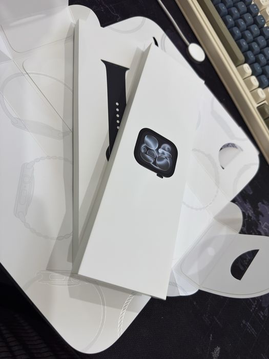 Срочно продается!!! Apple Watch 11 ,16mm